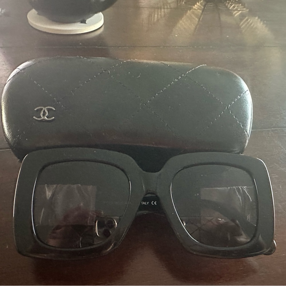 Oversized CHANEL Sunglasses